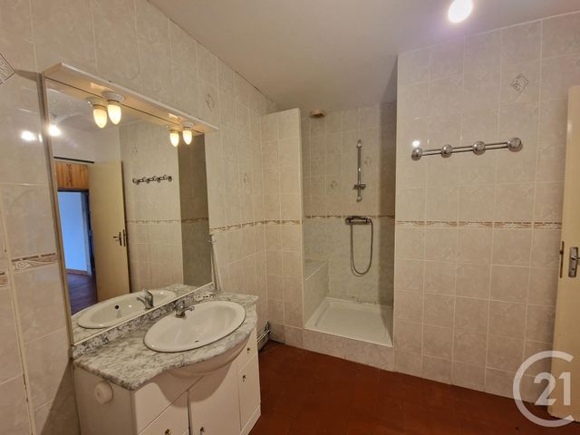 Maison &agrave; louer - 5 pi&egrave;ces - 121,60 m2 - St Benin Des Bois - 58 - BOURGOGNE