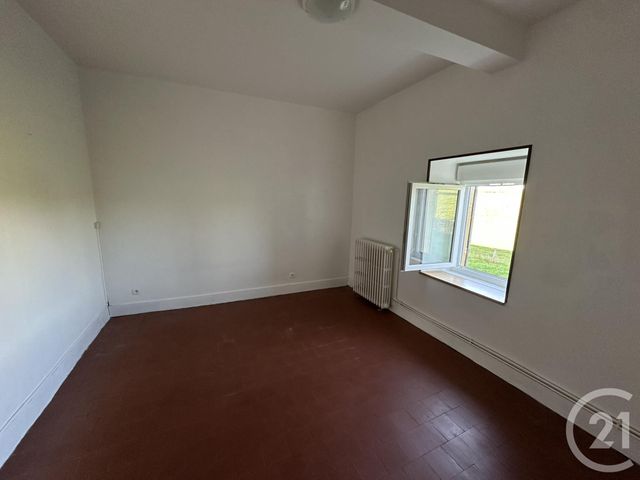 Maison &agrave; louer - 5 pi&egrave;ces - 121,60 m2 - St Benin Des Bois - 58 - BOURGOGNE