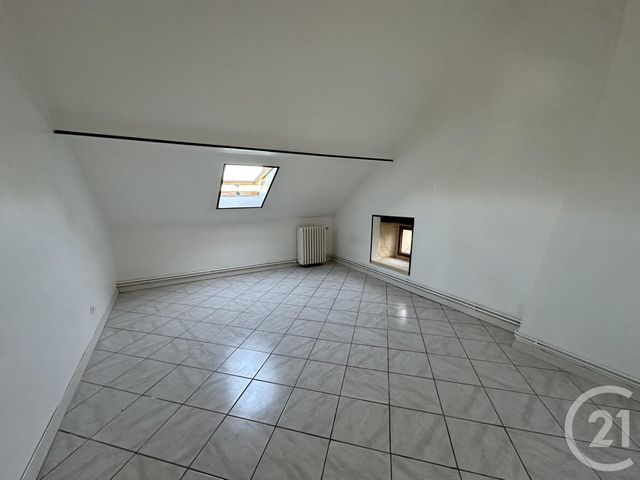 Maison &agrave; louer - 5 pi&egrave;ces - 121,60 m2 - St Benin Des Bois - 58 - BOURGOGNE