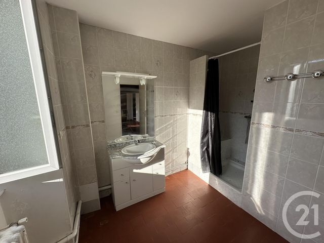 Maison &agrave; louer - 5 pi&egrave;ces - 121,60 m2 - St Benin Des Bois - 58 - BOURGOGNE