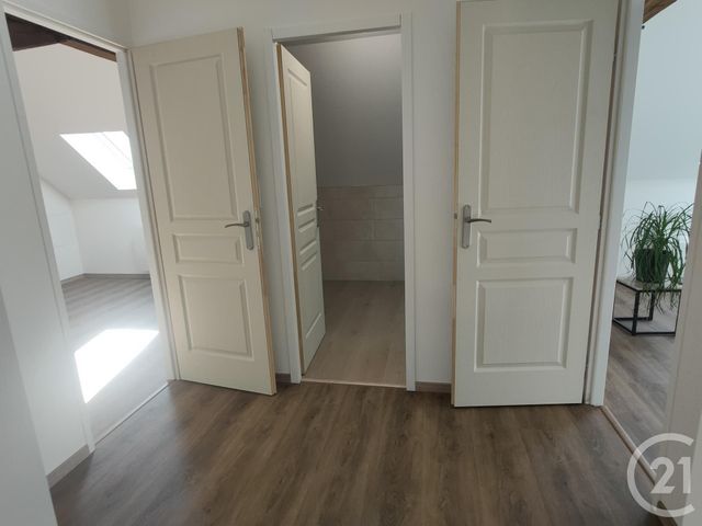 Maison &agrave; louer - 5 pi&egrave;ces - 93,57 m2 - Valigny - 03 - AUVERGNE