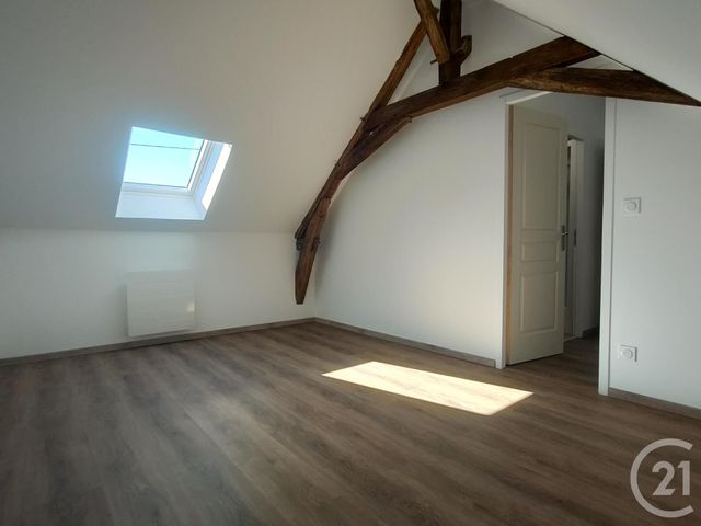 Maison &agrave; louer - 5 pi&egrave;ces - 93,57 m2 - Valigny - 03 - AUVERGNE