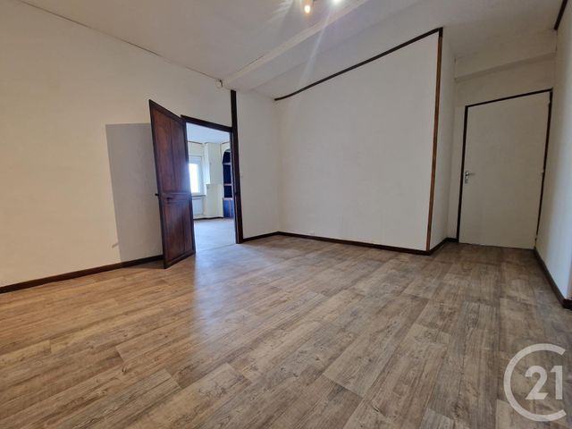 Appartement F3 &agrave; louer - 3 pi&egrave;ces - 69,61 m2 - Imphy - 58 - BOURGOGNE