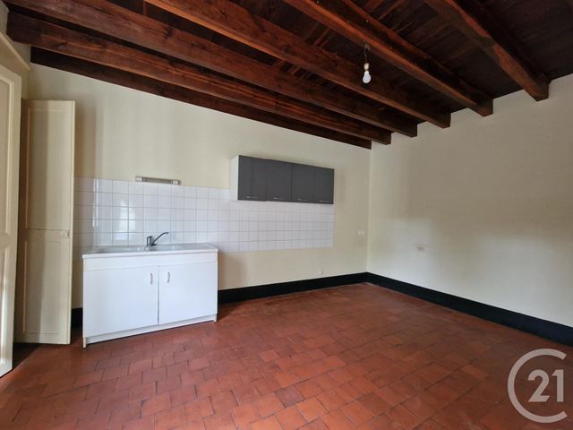 Maison &agrave; louer - 4 pi&egrave;ces - 85,35 m2 - Livry - 58 - BOURGOGNE