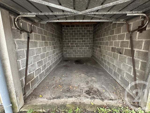 Parking &agrave; louer - 12 m2 - Nevers - 58 - BOURGOGNE