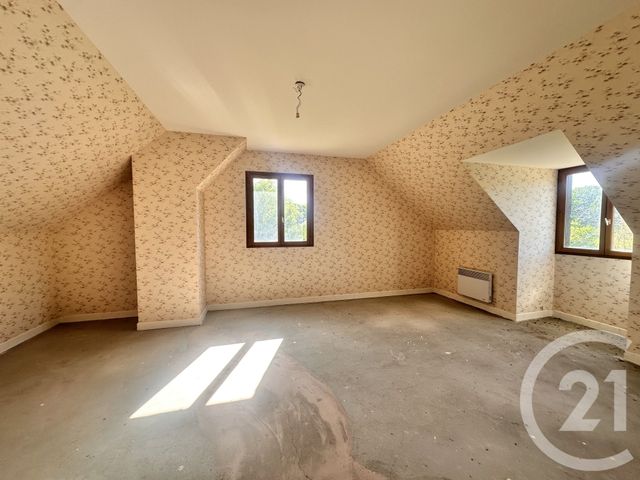 Maison &agrave; vendre - 7 pi&egrave;ces - 180 m2 - Cuffy - 18 - CENTRE