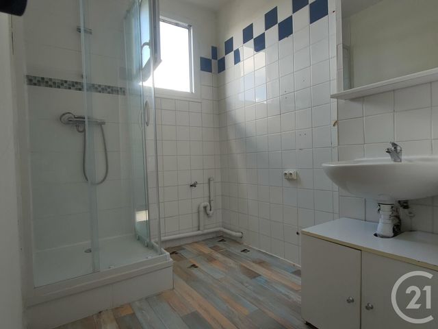 Appartement F3 &agrave; louer - 3 pi&egrave;ces - 65,43 m2 - Nevers - 58 - BOURGOGNE
