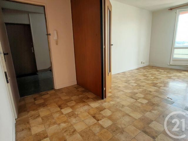 Appartement F3 &agrave; louer - 3 pi&egrave;ces - 65,43 m2 - Nevers - 58 - BOURGOGNE