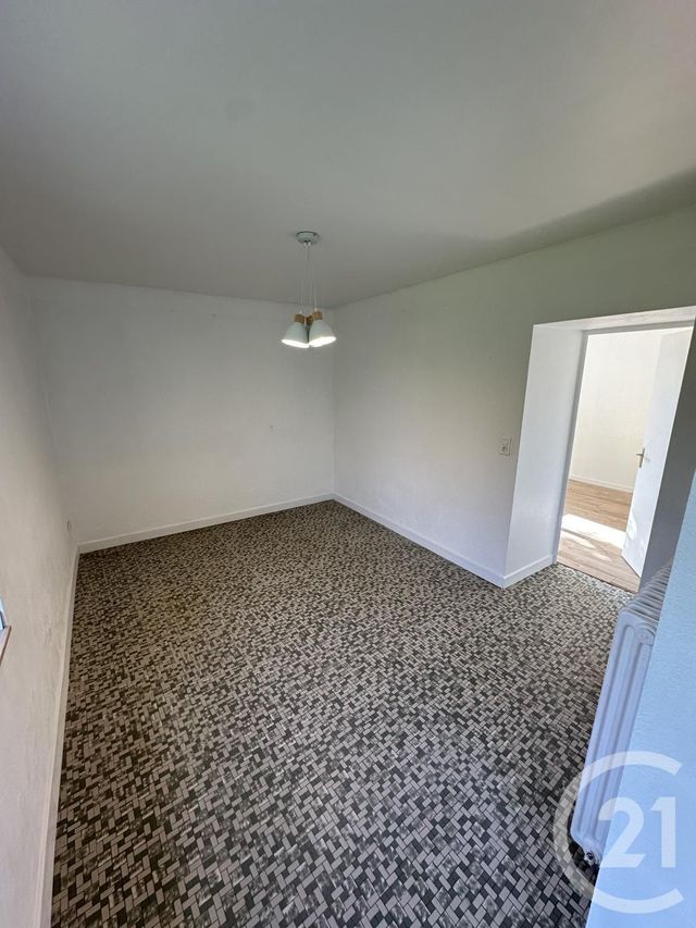 Appartement &agrave; louer - 3 pi&egrave;ces - 57 m2 - St Eloi - 58 - BOURGOGNE