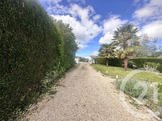 Maison &agrave; vendre - 5 pi&egrave;ces - 120 m2 - Cours Les Barres - 18 - CENTRE