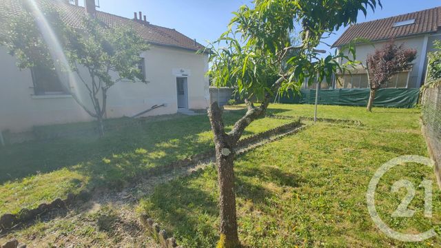 Maison &agrave; louer - 3 pi&egrave;ces - 90,82 m2 - Varennes Vauzelles - 58 - BOURGOGNE