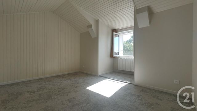Maison &agrave; louer - 3 pi&egrave;ces - 90,82 m2 - Varennes Vauzelles - 58 - BOURGOGNE