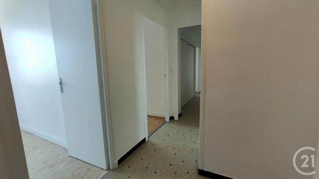 Appartement F4 &agrave; louer - 4 pi&egrave;ces - 73,44 m2 - Decize - 58 - BOURGOGNE
