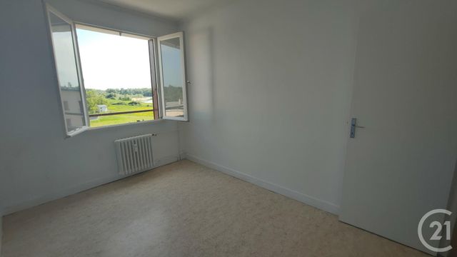 Appartement F4 &agrave; louer - 4 pi&egrave;ces - 73,44 m2 - Decize - 58 - BOURGOGNE