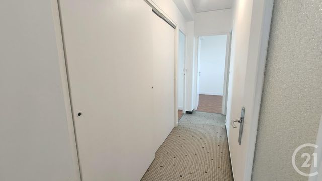 Appartement F4 &agrave; louer - 4 pi&egrave;ces - 73,44 m2 - Decize - 58 - BOURGOGNE