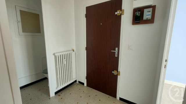 Appartement F4 &agrave; louer - 4 pi&egrave;ces - 73,44 m2 - Decize - 58 - BOURGOGNE
