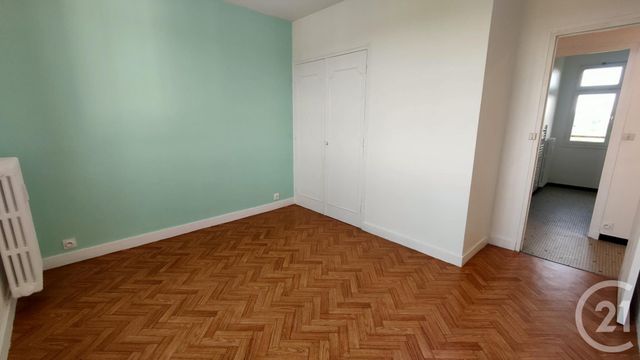 Appartement F4 &agrave; louer - 4 pi&egrave;ces - 73,44 m2 - Decize - 58 - BOURGOGNE