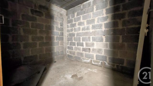 Appartement F4 &agrave; louer - 4 pi&egrave;ces - 73,44 m2 - Decize - 58 - BOURGOGNE