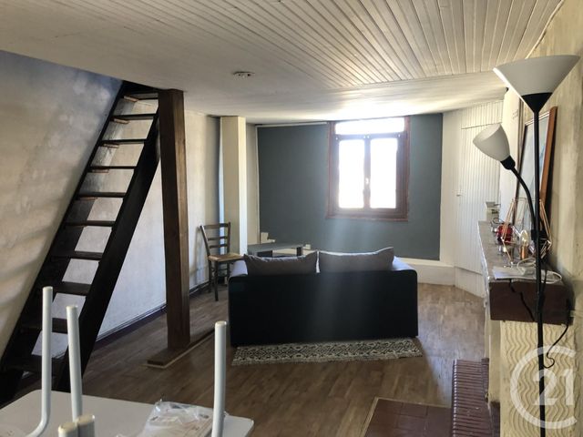 Appartement F2 &agrave; louer - 2 pi&egrave;ces - 61,41 m2 - Nevers - 58 - BOURGOGNE