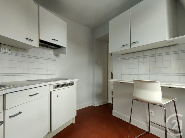 Appartement &agrave; louer - 3 pi&egrave;ces - 60,23 m2 - Nevers - 58 - BOURGOGNE