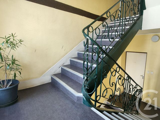Appartement &agrave; louer - 3 pi&egrave;ces - 60,23 m2 - Nevers - 58 - BOURGOGNE
