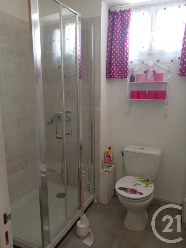 Maison &agrave; vendre - 9 pi&egrave;ces - 233,39 m2 - Torteron - 18 - CENTRE