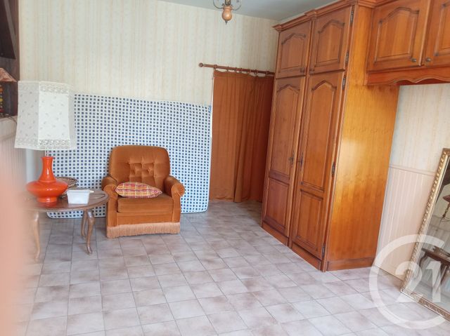 Maison &agrave; vendre - 9 pi&egrave;ces - 233,39 m2 - Torteron - 18 - CENTRE