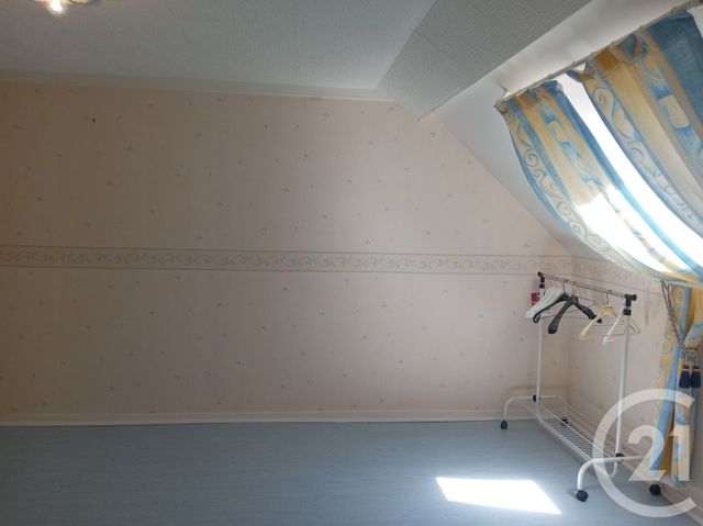 Maison &agrave; vendre - 9 pi&egrave;ces - 233,39 m2 - Torteron - 18 - CENTRE