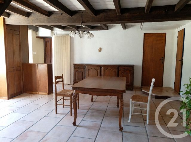 Maison &agrave; vendre - 9 pi&egrave;ces - 233,39 m2 - Torteron - 18 - CENTRE