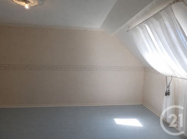 Maison &agrave; vendre - 9 pi&egrave;ces - 233,39 m2 - Torteron - 18 - CENTRE