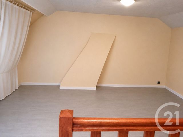 Maison &agrave; vendre - 9 pi&egrave;ces - 233,39 m2 - Torteron - 18 - CENTRE