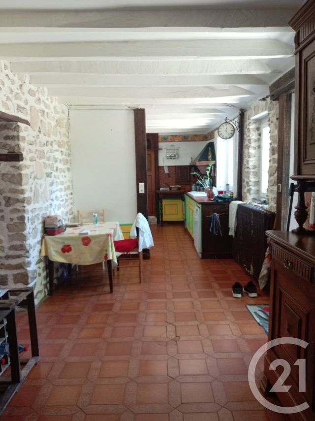 Maison &agrave; vendre - 9 pi&egrave;ces - 233,39 m2 - Torteron - 18 - CENTRE