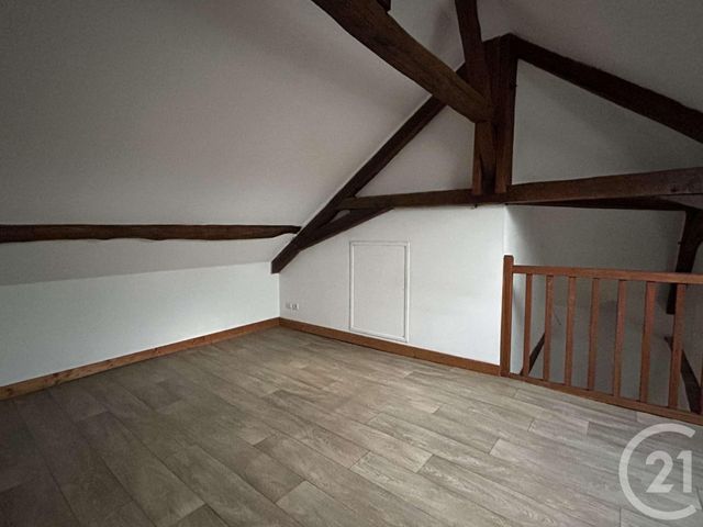 Appartement F4 &agrave; louer - 4 pi&egrave;ces - 85,66 m2 - Luthenay Uxeloup - 58 - BOURGOGNE