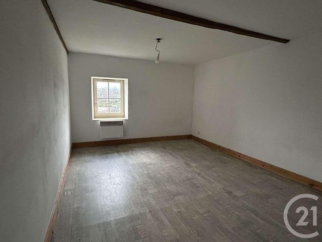 Appartement F4 &agrave; louer - 4 pi&egrave;ces - 85,66 m2 - Luthenay Uxeloup - 58 - BOURGOGNE