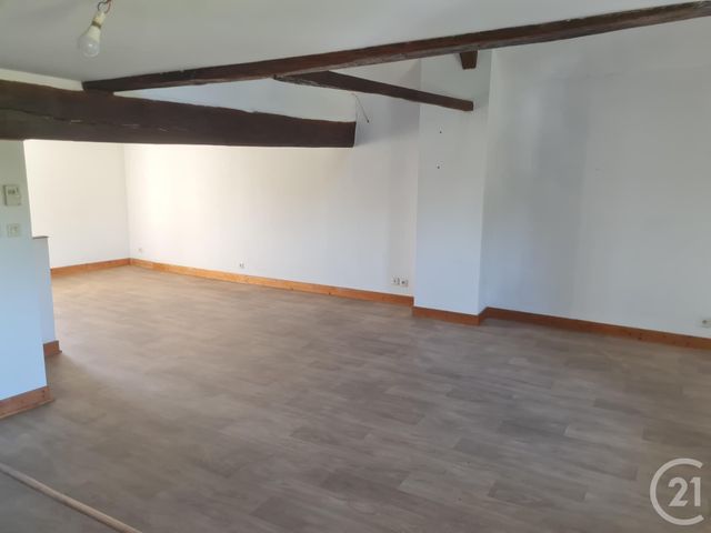 Appartement F4 &agrave; louer - 4 pi&egrave;ces - 85,66 m2 - Luthenay Uxeloup - 58 - BOURGOGNE