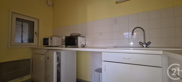 Appartement F2 &agrave; louer - 2 pi&egrave;ces - 39,76 m2 - Lurcy Levis - 03 - AUVERGNE