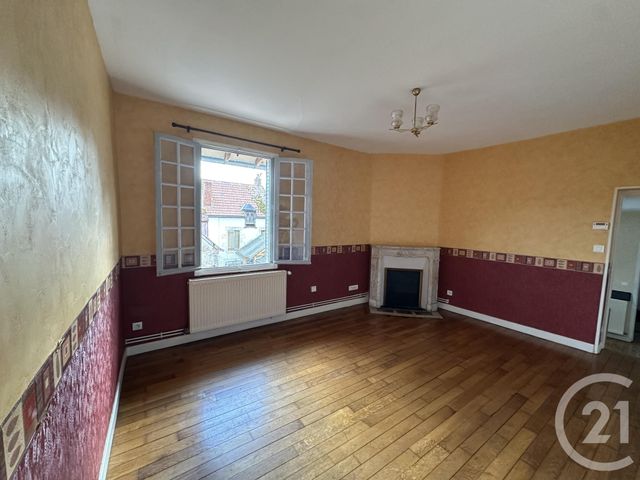 Appartement F2 &agrave; louer - 2 pi&egrave;ces - 41,45 m2 - St Pierre Le Moutier - 58 - BOURGOGNE