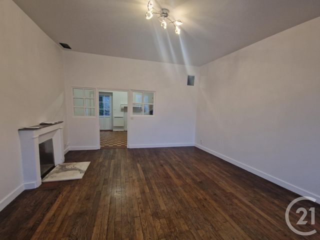 Maison &agrave; louer - 4 pi&egrave;ces - 96,86 m2 - St Parize Le Chatel - 58 - BOURGOGNE