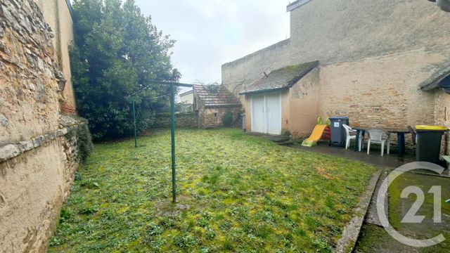 Maison &agrave; louer - 4 pi&egrave;ces - 93,85 m2 - Sancoins - 18 - CENTRE