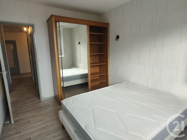 Appartement &agrave; louer - 3 pi&egrave;ces - 72 m2 - Nevers - 58 - BOURGOGNE