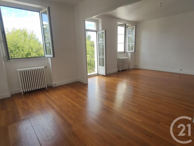 Appartement F4 &agrave; louer - 4 pi&egrave;ces - 101,64 m2 - Varennes Vauzelles - 58 - BOURGOGNE