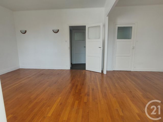 Appartement F4 &agrave; louer - 4 pi&egrave;ces - 101,64 m2 - Varennes Vauzelles - 58 - BOURGOGNE