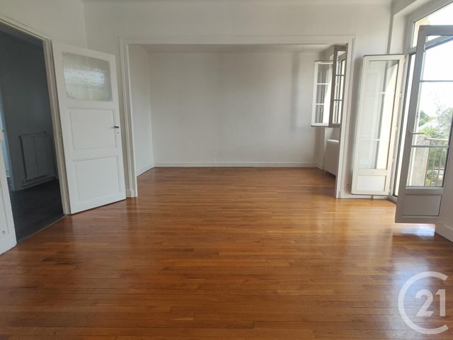 Appartement F4 &agrave; louer - 4 pi&egrave;ces - 101,64 m2 - Varennes Vauzelles - 58 - BOURGOGNE