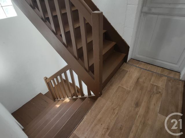 Appartement F1 bis &agrave; louer - 2 pi&egrave;ces - 40,96 m2 - Nevers - 58 - BOURGOGNE