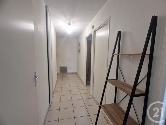 Appartement F3 &agrave; louer - 3 pi&egrave;ces - 60,35 m2 - Fourchambault - 58 - BOURGOGNE