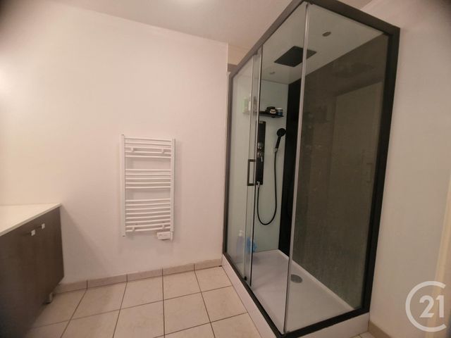 Appartement F3 &agrave; louer - 3 pi&egrave;ces - 60,35 m2 - Fourchambault - 58 - BOURGOGNE