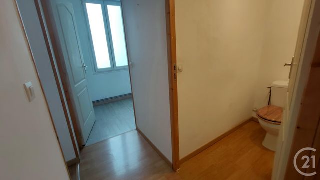Appartement &agrave; louer - 2 pi&egrave;ces - 53,50 m2 - Fourchambault - 58 - BOURGOGNE