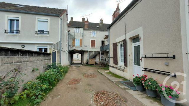 Appartement &agrave; louer - 2 pi&egrave;ces - 53,50 m2 - Fourchambault - 58 - BOURGOGNE
