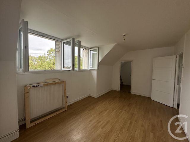 Appartement F3 &agrave; louer - 3 pi&egrave;ces - 56,11 m2 - Nevers - 58 - BOURGOGNE