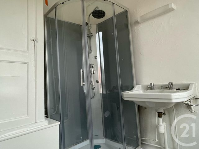 Afficher la photo en grand Maison à vendre - 9 pièces - 220,60 m2 - Sancoins - 18 - CENTRE